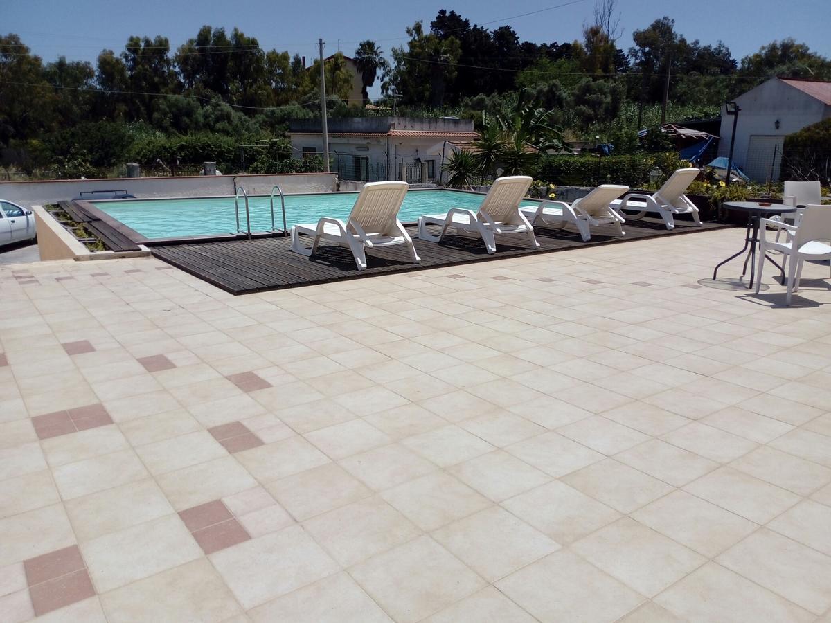 Isola Del Sole Apartment Syracuse ภายนอก รูปภาพ