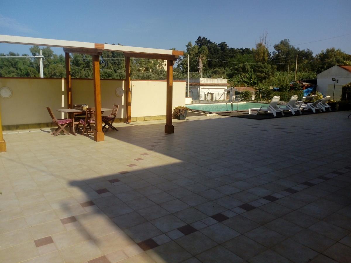 Isola Del Sole Apartment Syracuse ภายนอก รูปภาพ